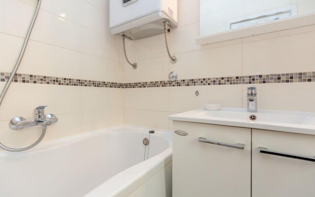 Awesome Apartment in Dubrovnik With 2 Bedrooms and Wifi