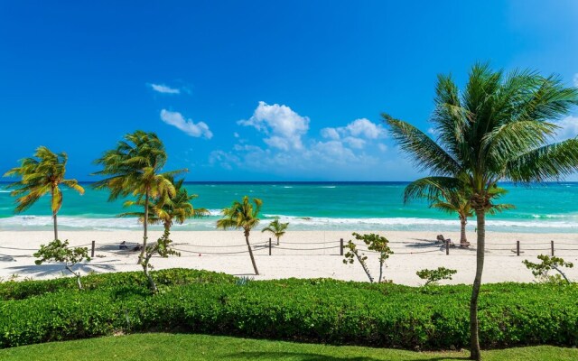 Casa Miramar 2 Bedroom Condo by Redawning