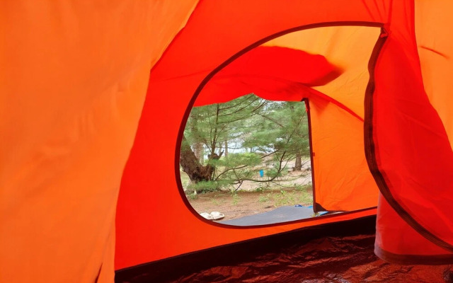 Pantai Ayunan Camp Goa Cemara