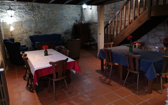 Vivenda Rústica c Piscina e Snooker, Viana Castelo