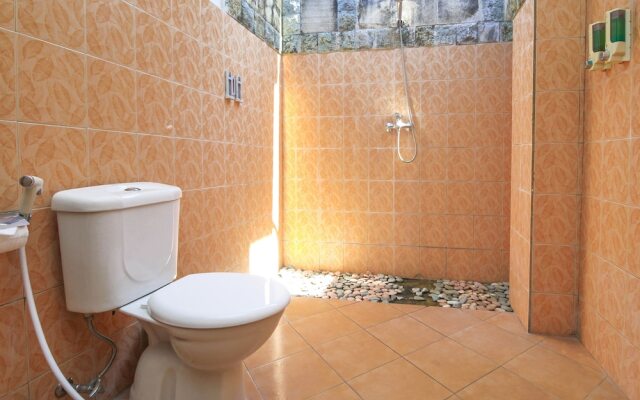 Airy Seminyak Kerobokan Drupadi 29 Bali