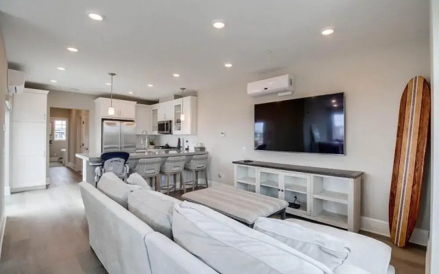 Santa Barbara Loft