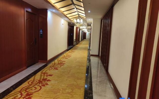 Xingyue Garden Hotel (Qingzhen Vocational Education City)
