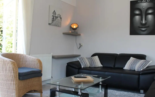 Nice Holiday Home With Garden Near Beach