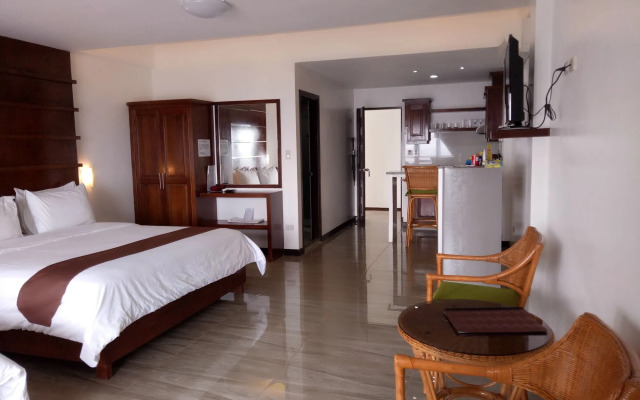 Manarra Seaview Resort