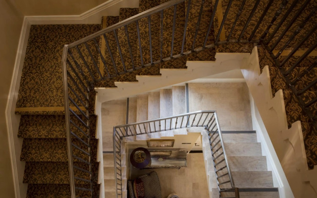 Enchanté Boutique Hotel