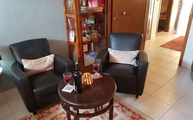 Glyfada's Cosy Apartments