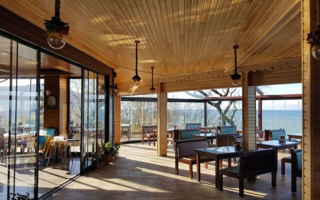 Falez Cafe & Restaurant & Pansiyon