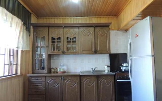 Mano Guest House