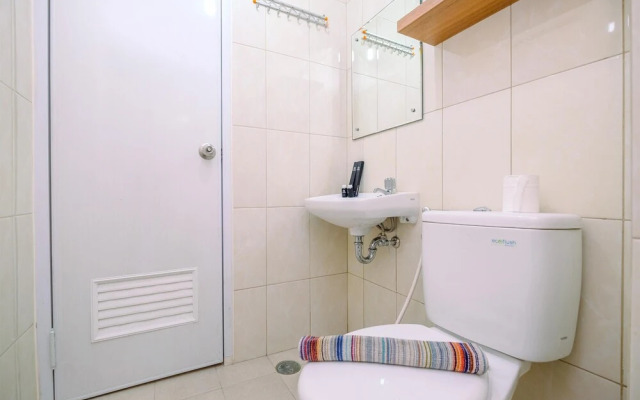 Well Designed 2Br Apartment At Springlake Summarecon Bekasi