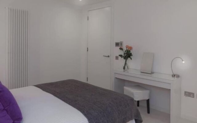 Stay Metro Aparthotels Q-Mile