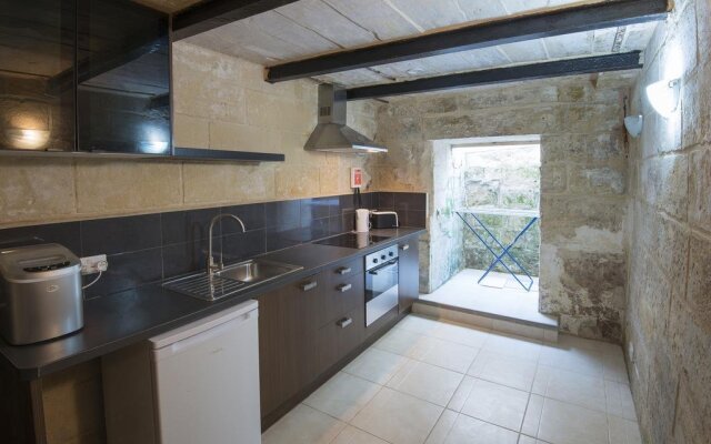 Valletta Republic St House