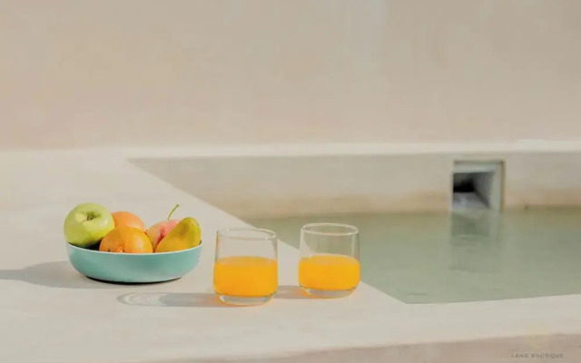 Muunek by Landboutique