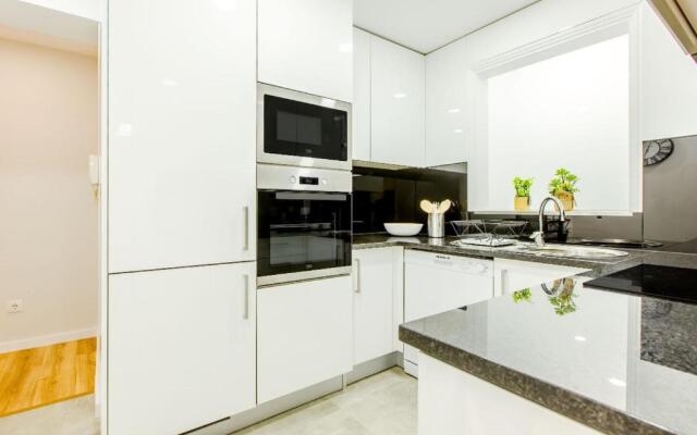 Espinho Beach 4 Stays Apartment
