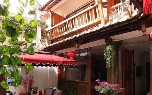 Lijiang Anxiangge Inn