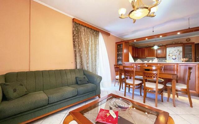 WSD Luxury Cozy 2BD Apt with study & City View Balcony