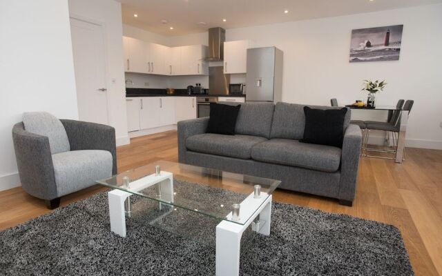 Celador Apartments - Sussex House Serviced Apartments