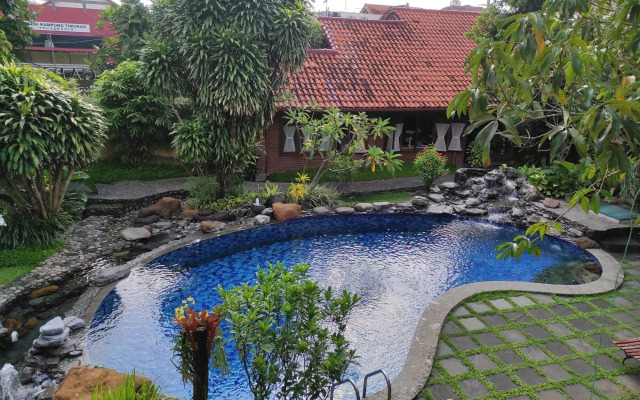 Duta Garden Boutique Villa