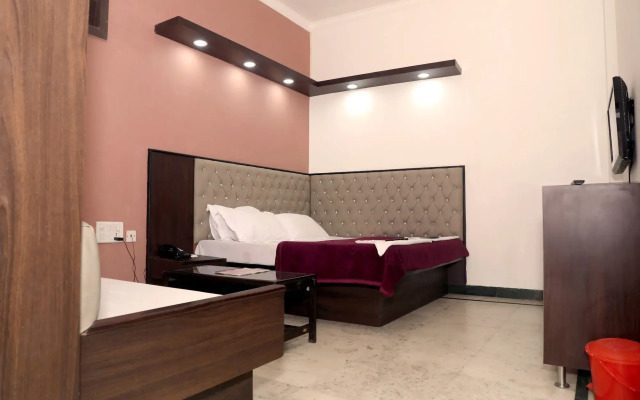 Hotel KC Plaza