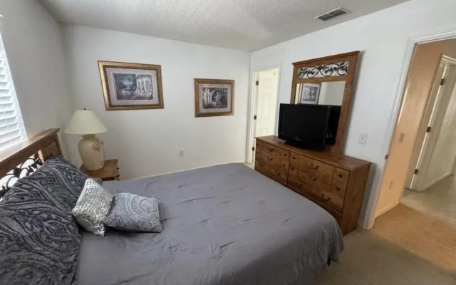 Cullen Villa 4 Bedroom Home