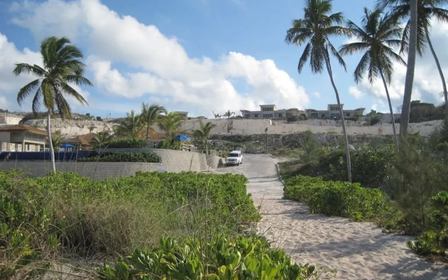 Sky Beach Club Rock House 4 Bedroom Home