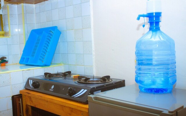 Lux Suites L&N Apartments Utawala