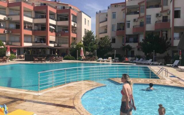 Stunning 8 bed Penthouse in Altinkum ,didim