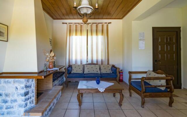 Ekklisies Tria Large Private Pool A C Wifi - 2090