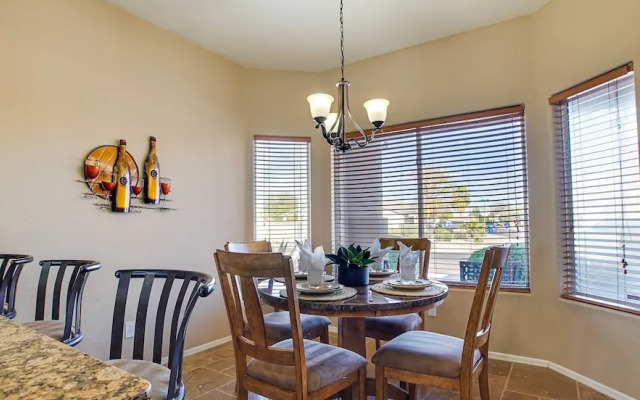 120th Avondale 3 Bedroom Home by RedAwning