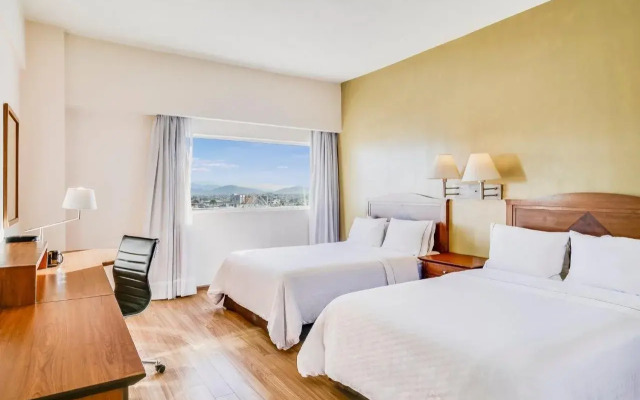 Fiesta Inn Torreon Galerias