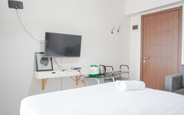 Warm And Tidy Studio At Cinere Resort Apartment – Guest Rooms – Depok
