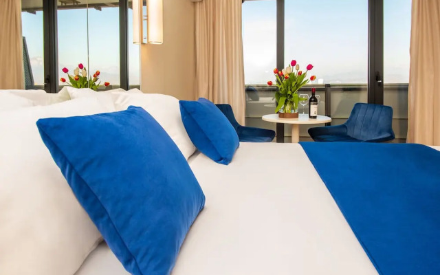 Sea View ORBI Residence