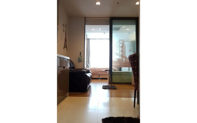 Cozy One Bedroom Condo in Nana Asoke