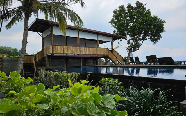 Sunsethouse Lombok