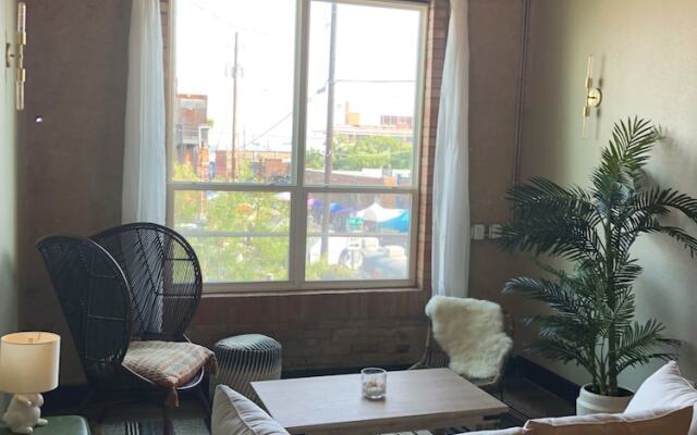 Deep Ellum Hostel