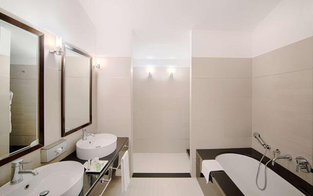 NH Siena Hotel