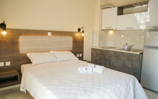 Sinodinos Deluxe Apartments