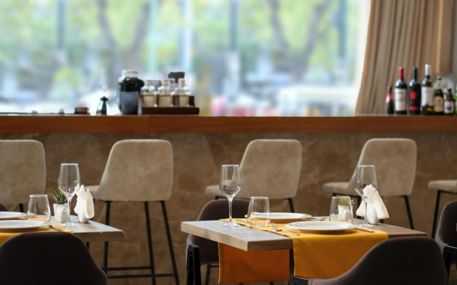 B4B Athens Signature Hotel