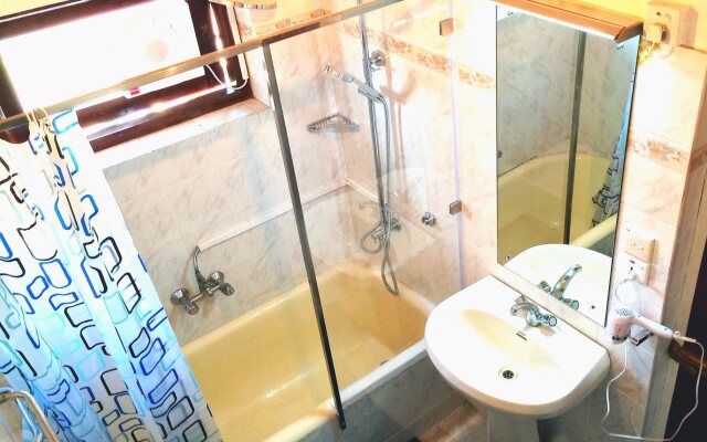 Explore Hostels Negombo