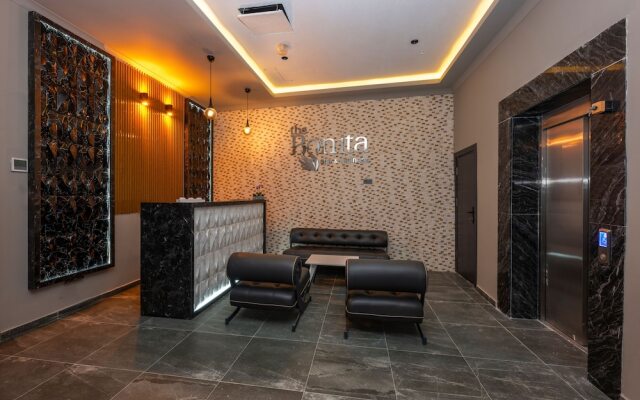 The Nirvanas Hotel