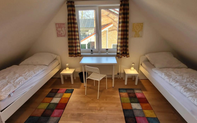 Idyllisches Ferienhaus nähe Badesee und MEYER WERFT Papenburg