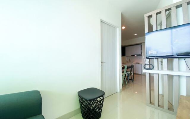 Good And Homey 2Br At Grand Kamala Lagoon Apartment