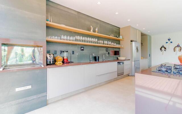 PF43 Casa Alto Padrão 4 Quartos - Praia do Forte