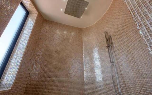 Diamante Beachfront Suites