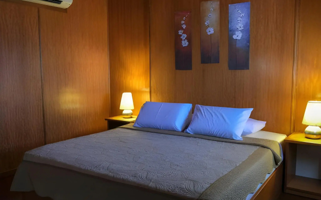 Landcons Hotel