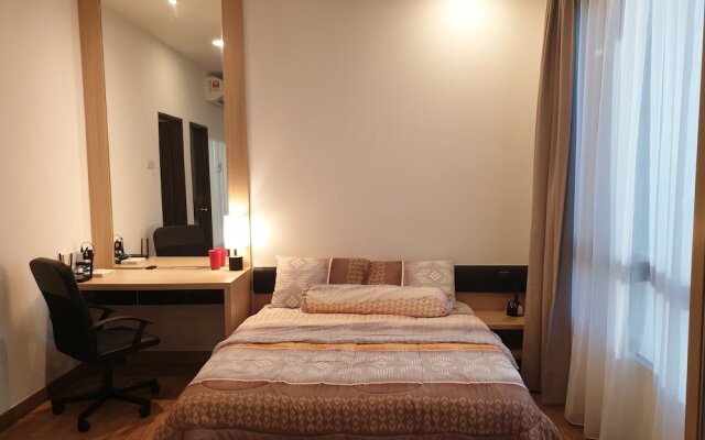 MLH Deluxe Studio Suites @ Landmark Residence