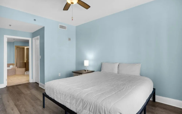 Laketown Wharf 607