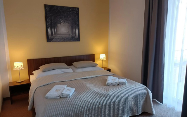 Hotel Eminent