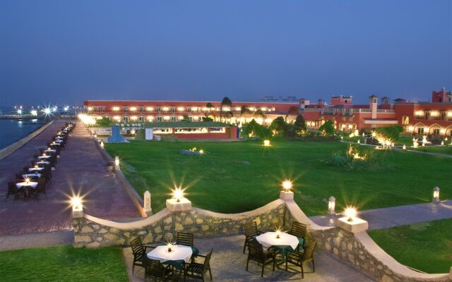 Helnan Auberge Hotel