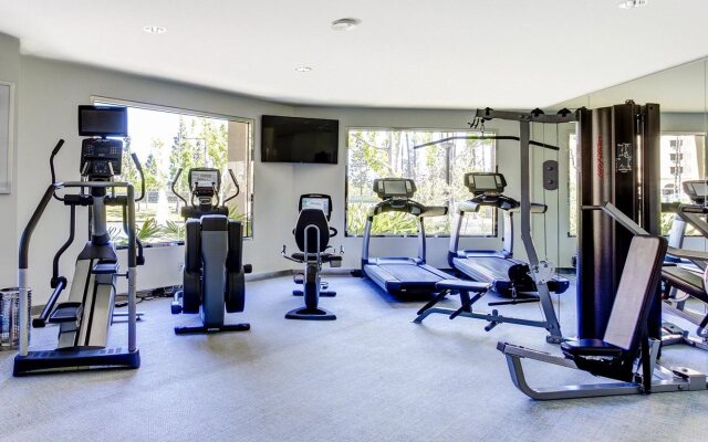 Avenue of the Arts Costa Mesa, a Tribute Portfolio Hotel